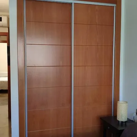 Lovely 2 Bedroom With Pool